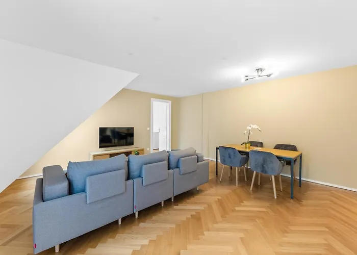 Chic Residences #13 * Brand New * Apartman